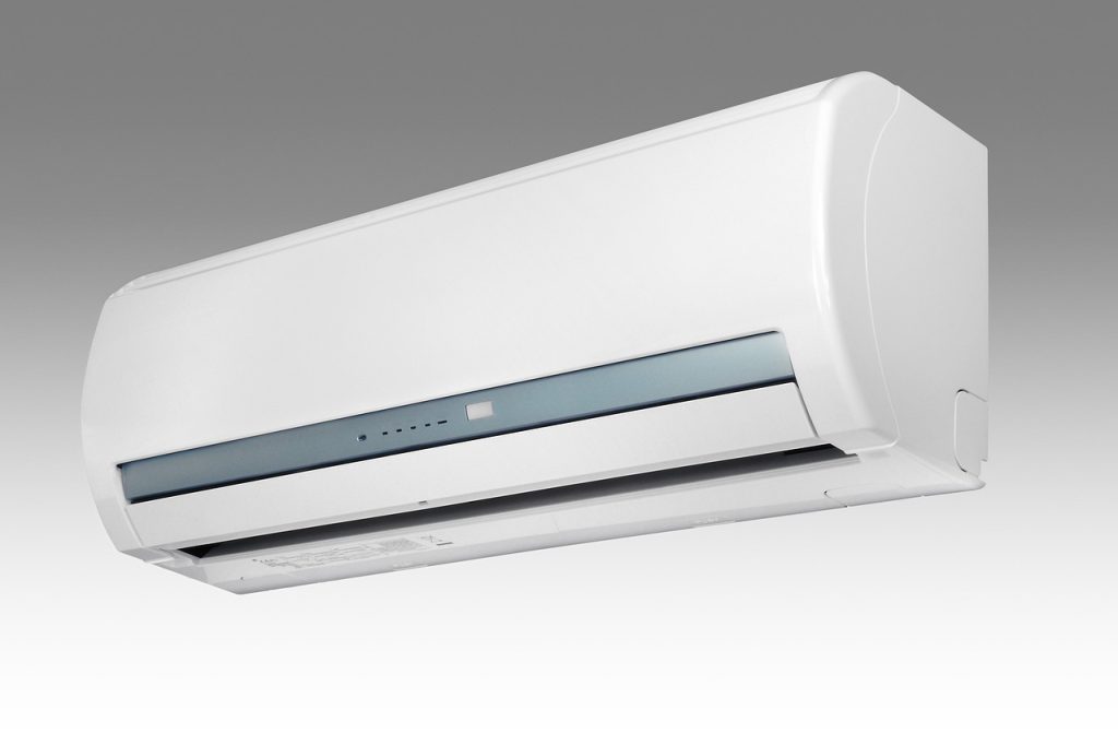 Air conditioning repair service in Al Barsha