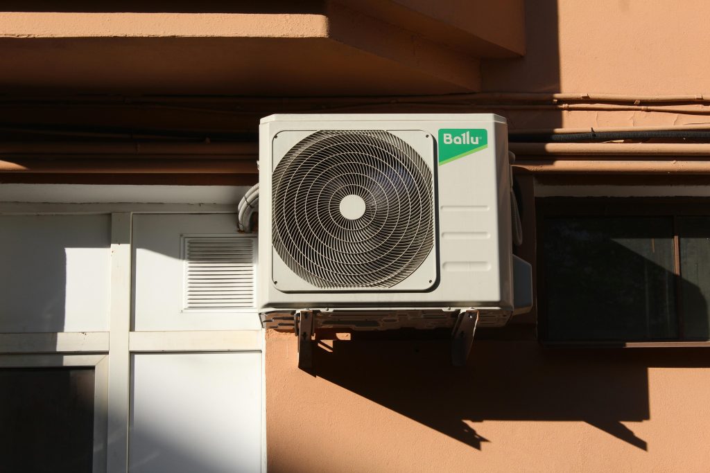 AC Repair & Maintenance Services in Dubai